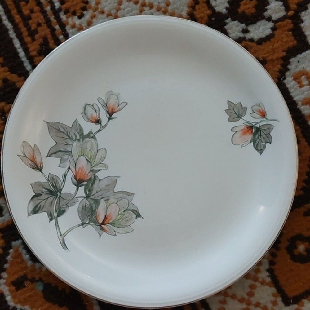 Vintage Grindley England dinner plate 9.8"×9.8"